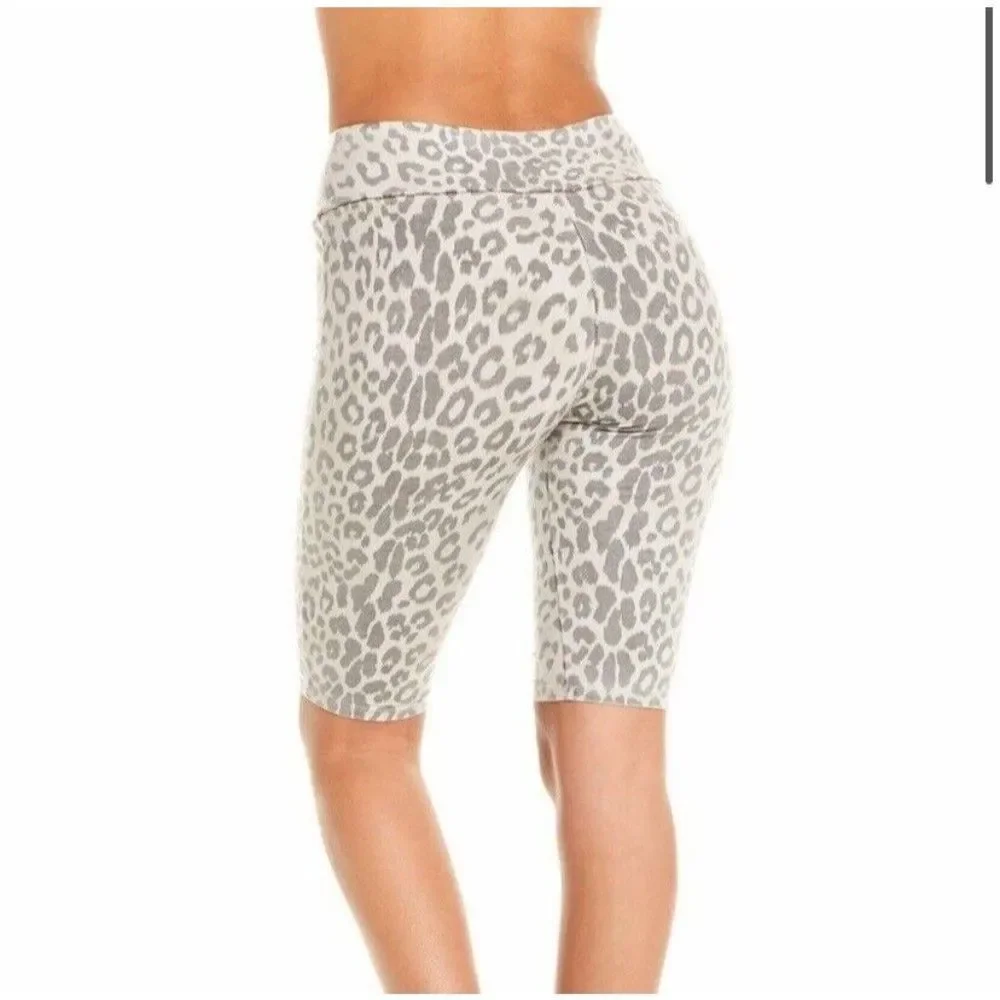 Chaser Quadra Blend Bike Shorts Leopard M Medium NWT Biker Short - Picture 2 of 6